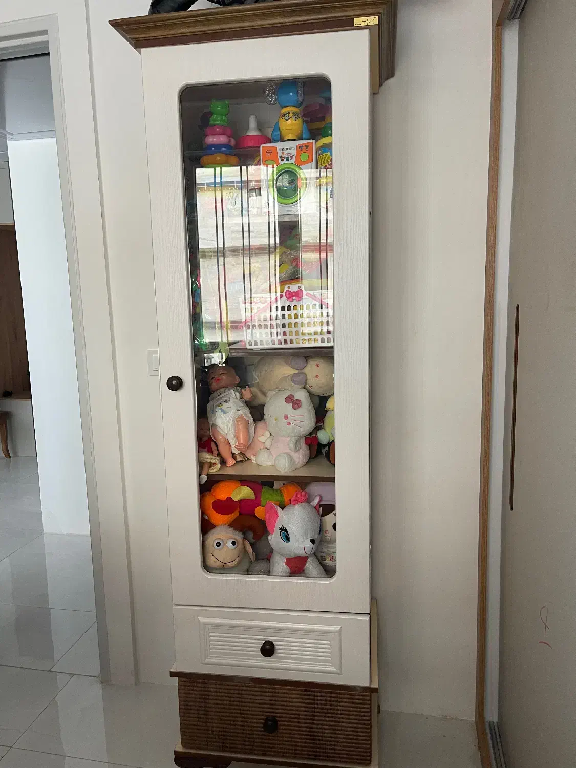 کمد،ویترین و درآور کودک|جاکفشی، کمد، دراور|همدان, |دیوار