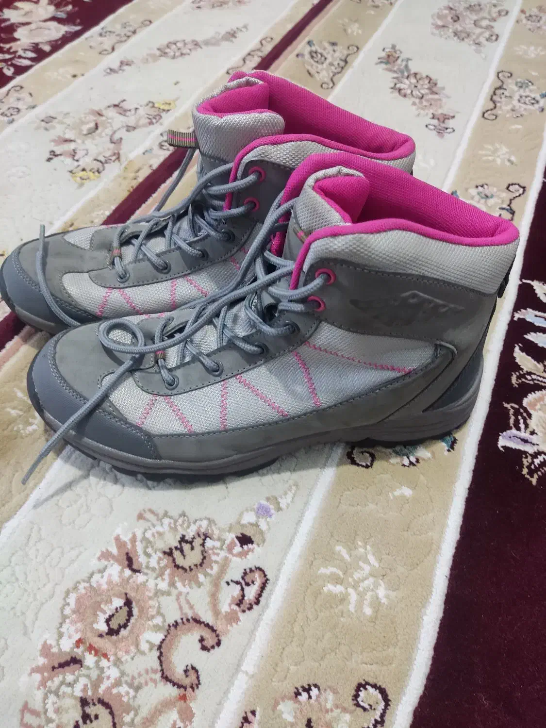 نیم بوت دخترانه|کیف، کفش، کمربند|نظرآباد, مسکن مهر نظرآباد|دیوار