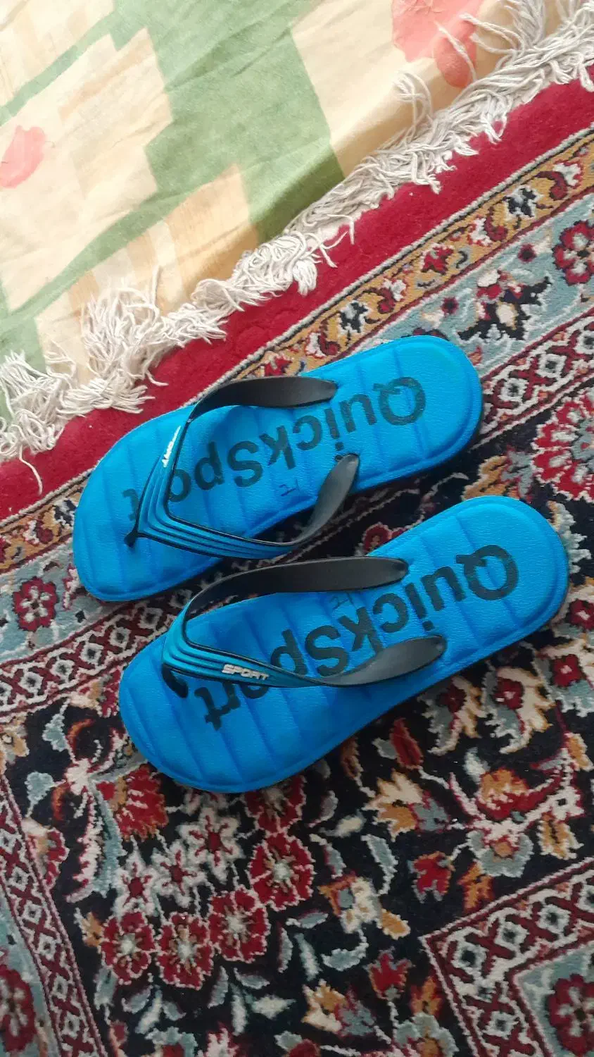 دمپایی انگشتی نو سایز ۴۲|کیف، کفش، کمربند|رشت, کوی فکوری|دیوار