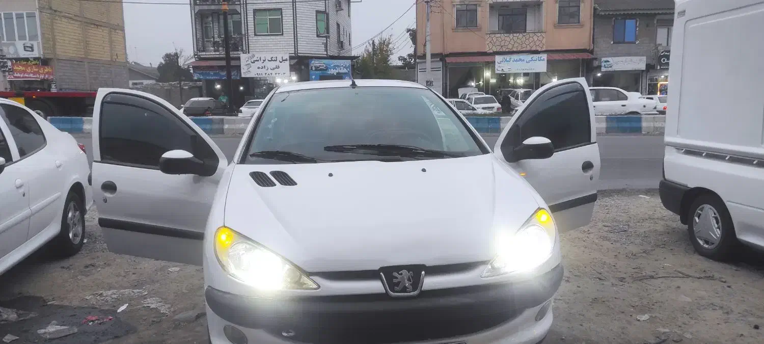 ۲۰۶ مدل ۸۹ تیپ ۳ فول آپشن ۴۷۹۰۰۰۰۰۰|خودرو سواری و وانت|رضوانشهر, |دیوار