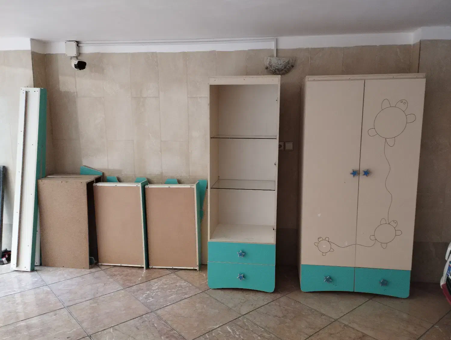 سیسمونی|اسباب و اثاث بچه|اصفهان, گورتان|دیوار