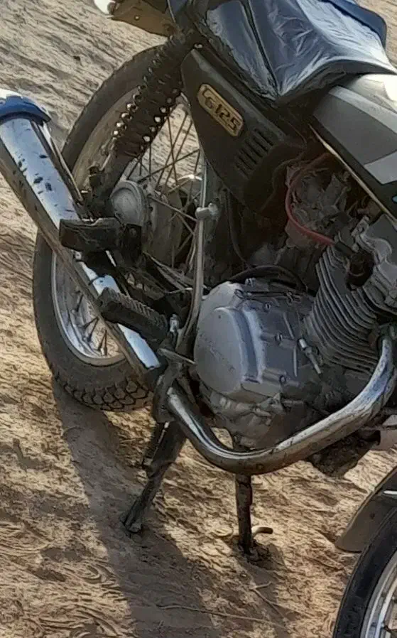 اگزوز موتور ۱۲۵|قطعات یدکی و لوازم جانبی|دامغان, |دیوار