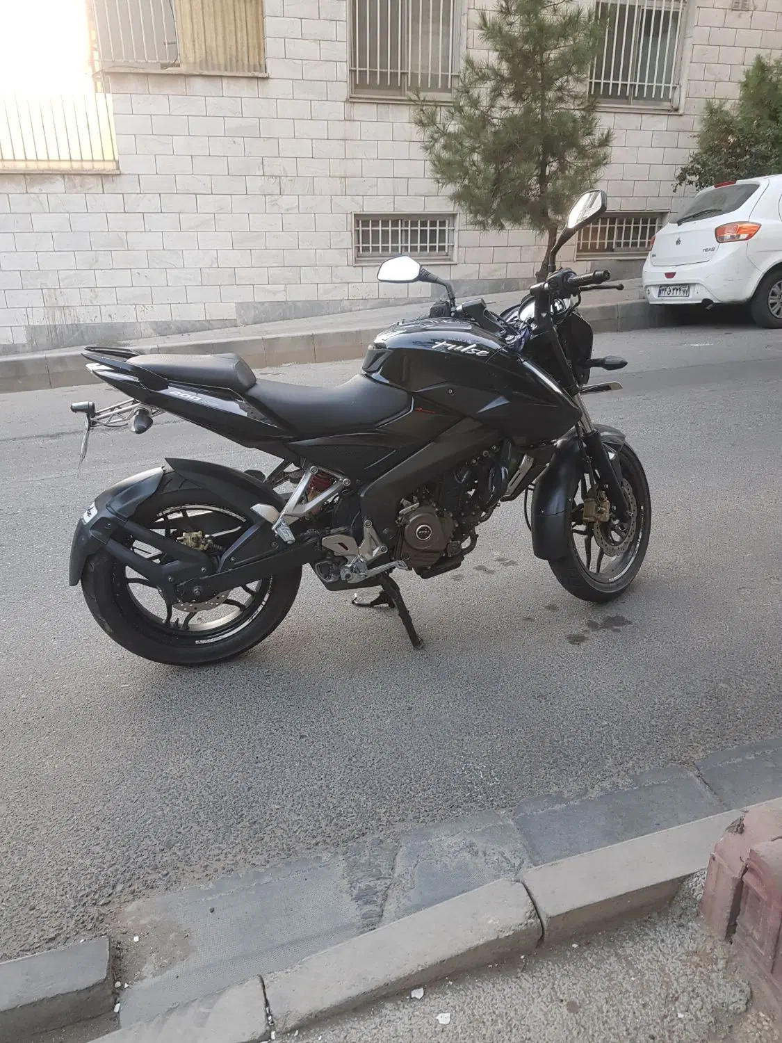 ns200مدل 94|موتورسیکلت|تهران, فرحزاد|دیوار
