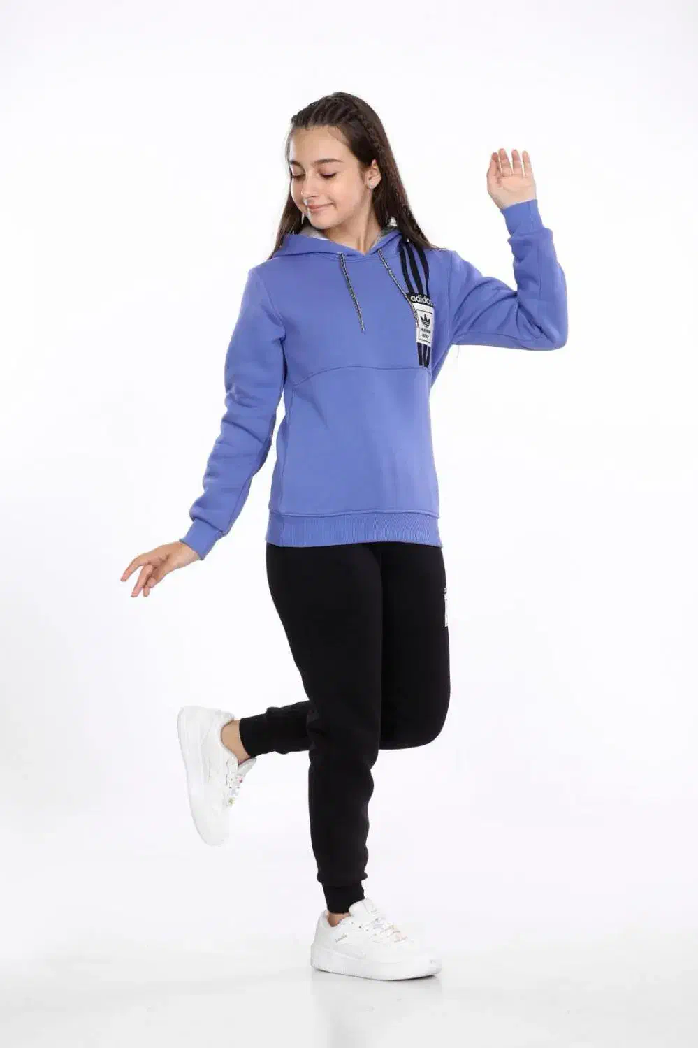 انواع لباس نوجوان وجوان|کفش و لباس بچه|ملکان, |دیوار