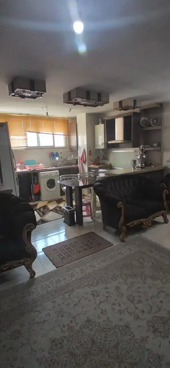 منزل دوخوابه طبقه دوم ابن سینا|فروش آپارتمان|اصفهان, شهشهان|دیوار