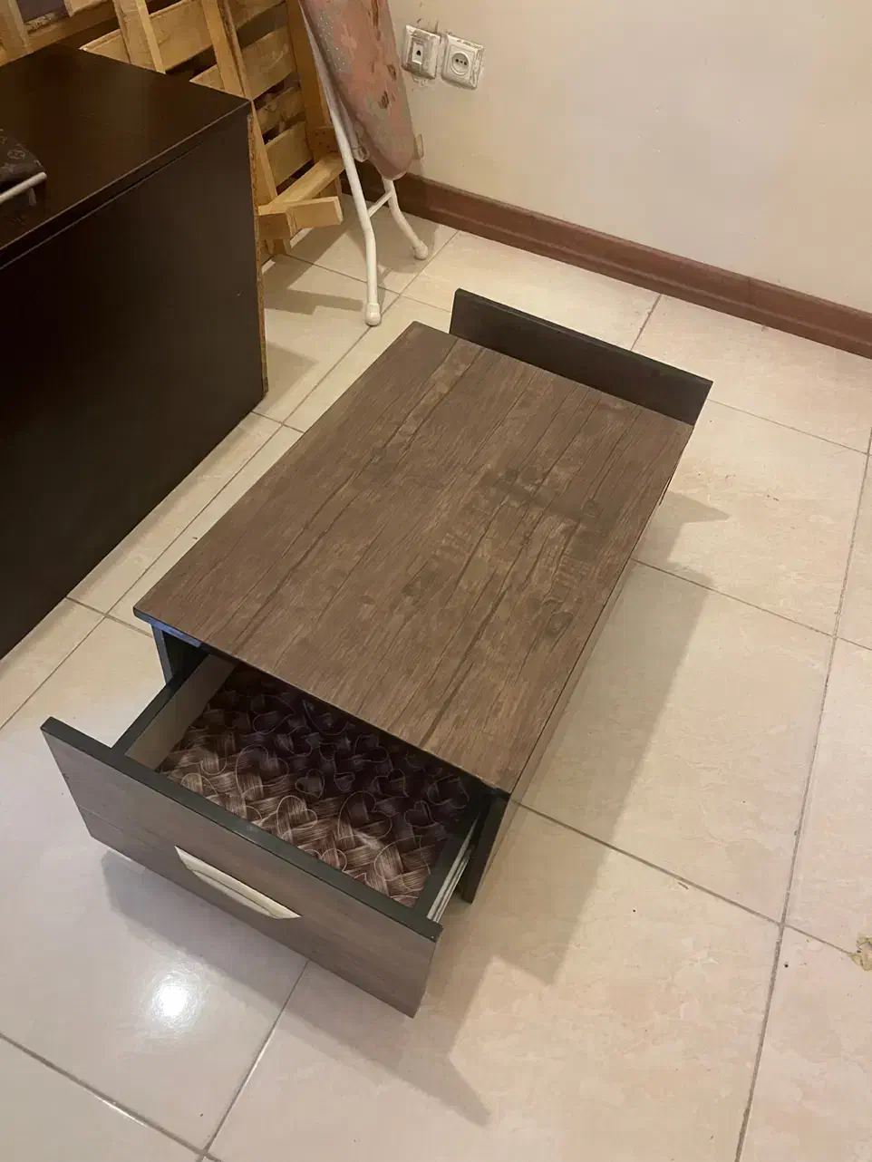 کمد بغل تخت|تخت و سرویس خواب|تهران, مشیریه|دیوار