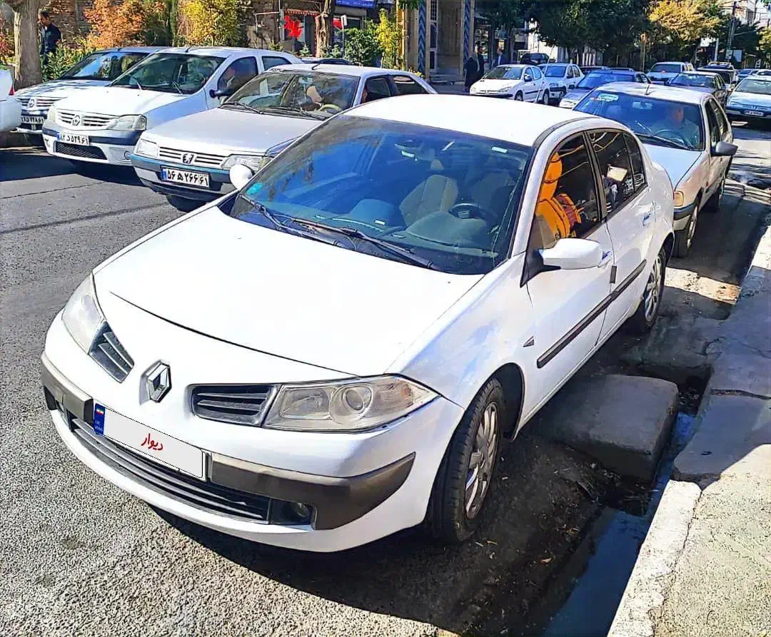 فروش مگان ۲۰۰۰ اتومات۱۳۹۱|خودرو سواری و وانت|بانه, |دیوار