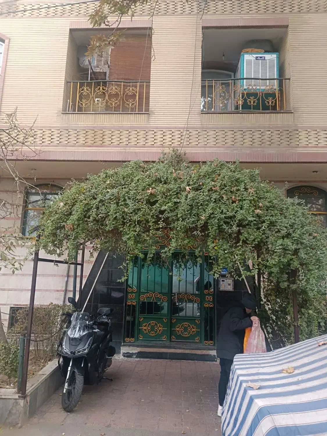 هزار دستگاه خودسیانی ساختمان سپهر