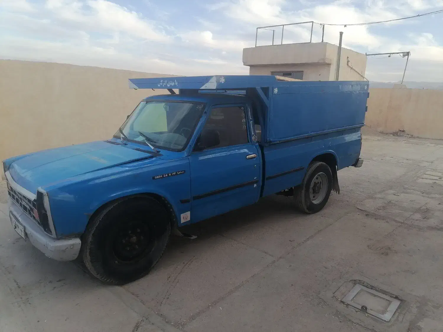 نیسان مدل ۹۰تناژ پایین|خودرو سواری و وانت|هلالی, |دیوار