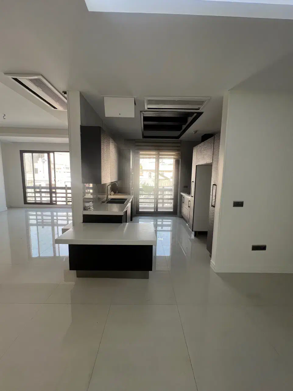 ۱۶۰متر فول مشاعات سپند