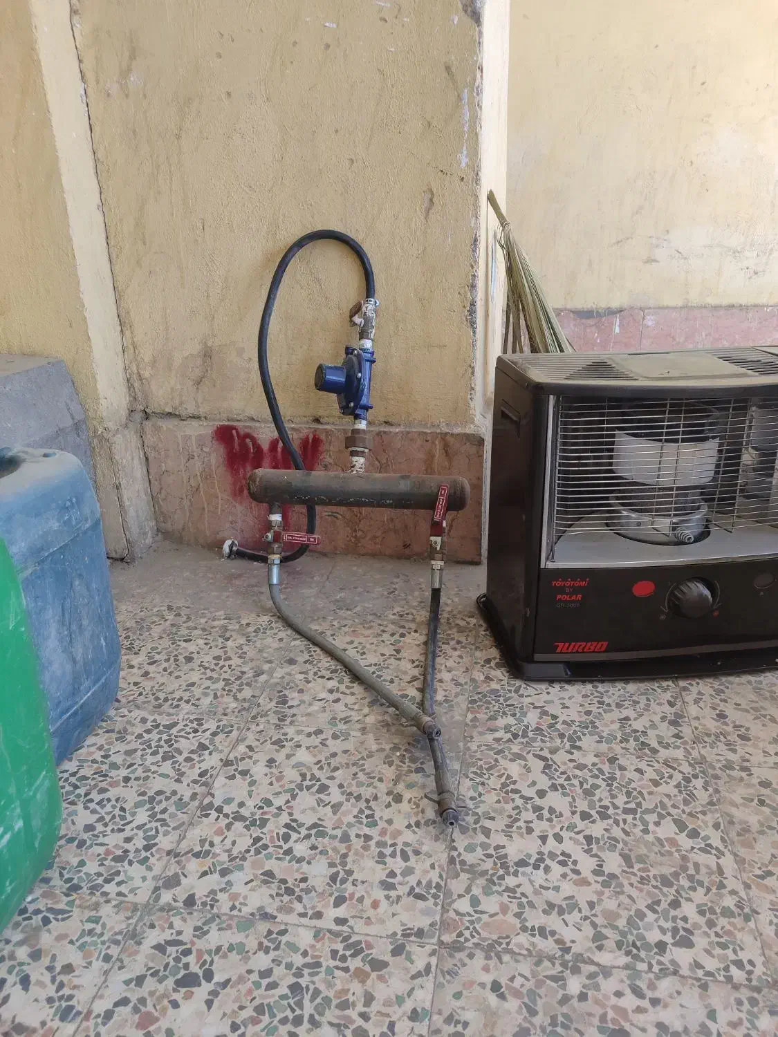 بخاری گازی کپسولی تیوست کلکتور گالن نفتی|بخاری، هیتر، شومینه|زاهدان, |دیوار