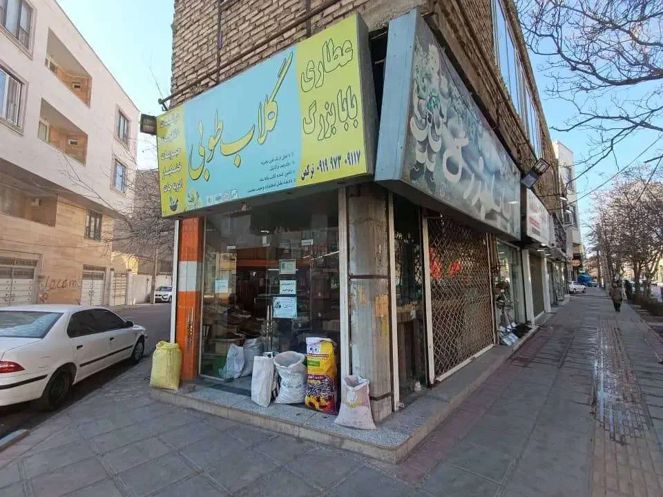 رهن و اجاره مغازه ۳بر نزدیک ۴راه|اجارهٔ مغازه و غرفه|الوند, |دیوار