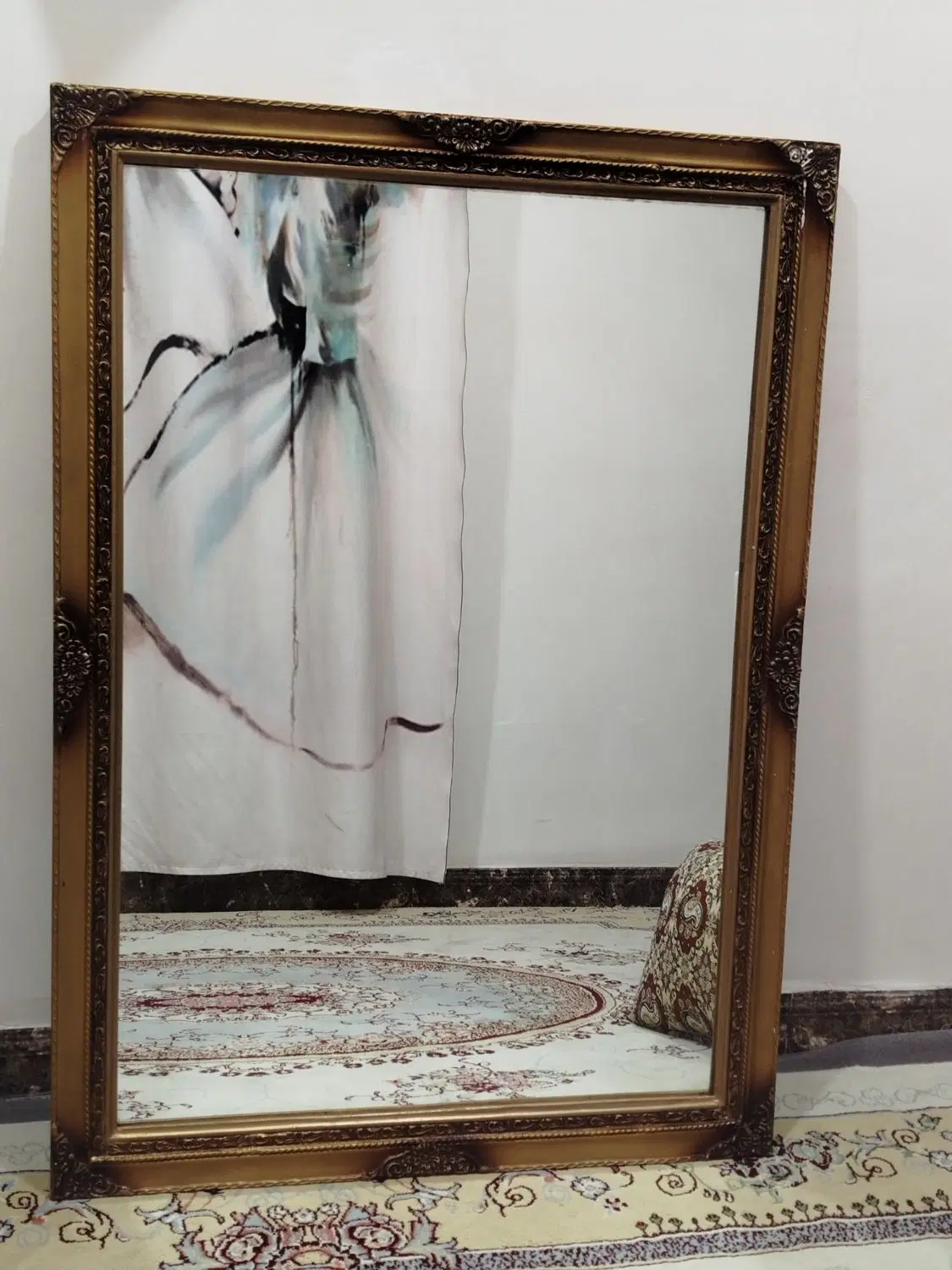 آینه|آینه|مریوان, |دیوار