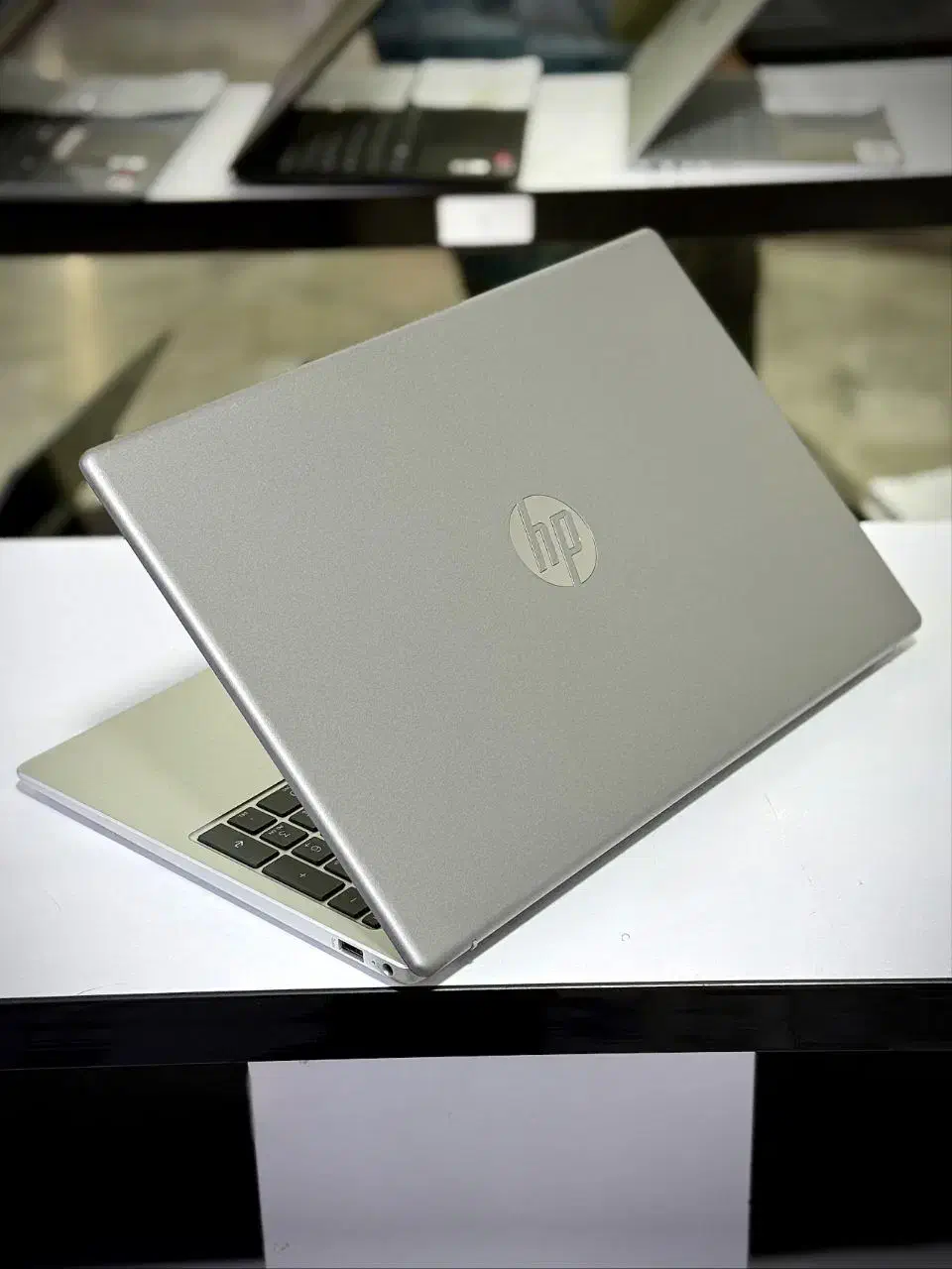 لپتاپ آکبند hp با رم 16و پردازنده قدرتمند/ اقساطی|رایانه همراه|تبریز, |دیوار