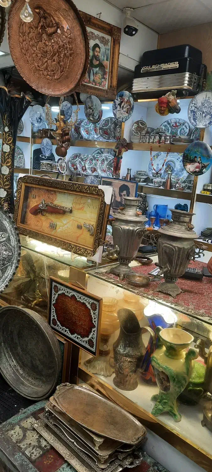 خرید و فروش وسایل قدیمی|کلکسیون اشیاء عتیقه|رشت, سعدی (تختی)|دیوار