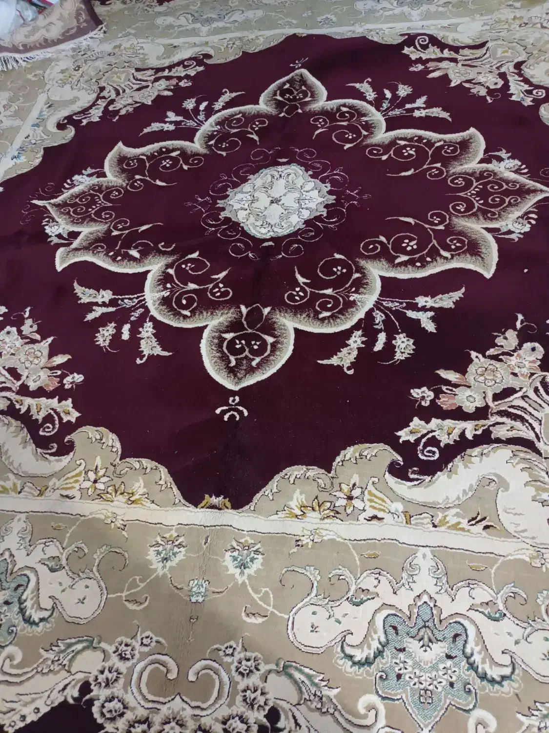 قالی 3*3 نو|فرش|قوچان, |دیوار