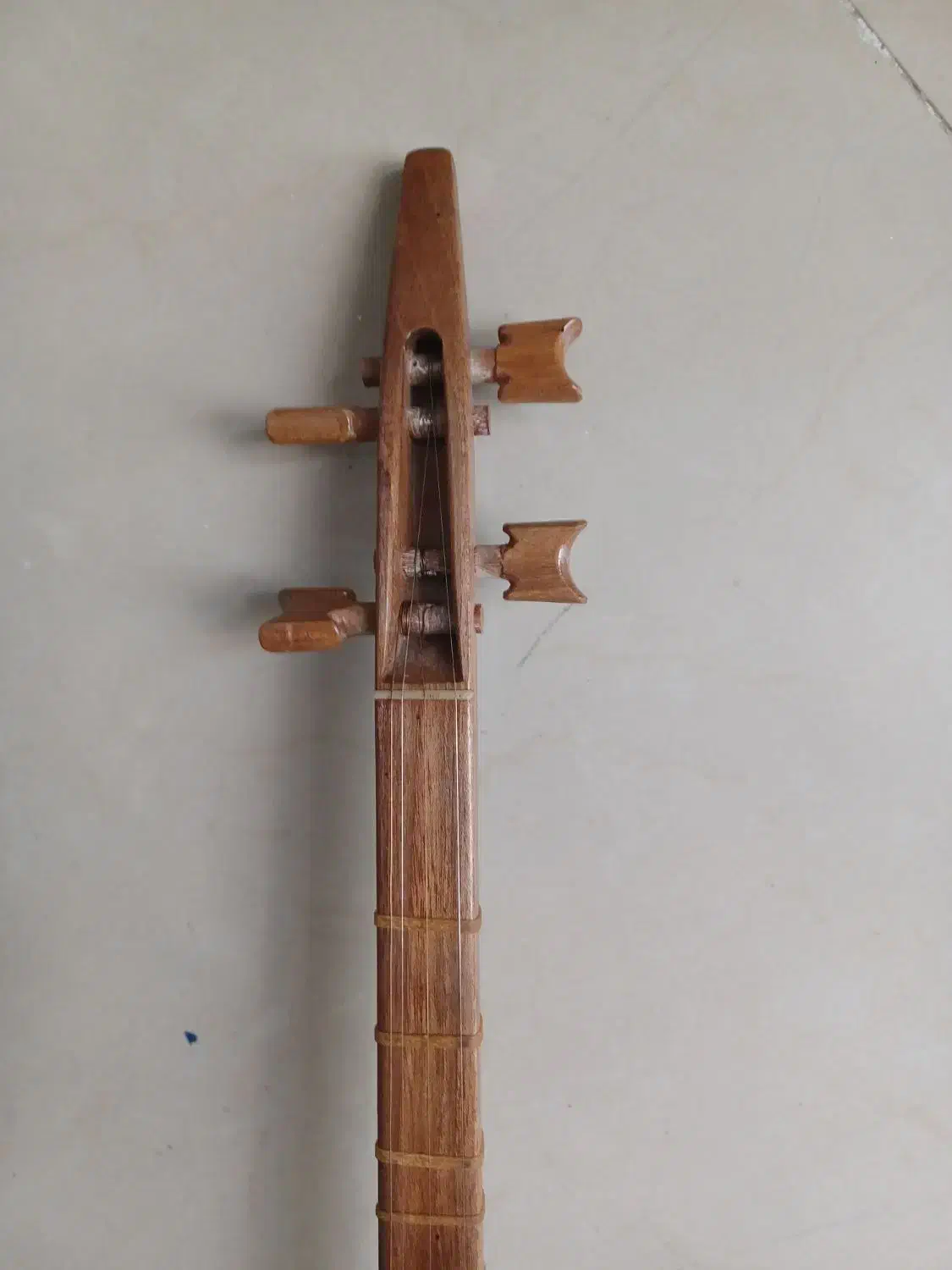 سه تار|سازهای سنتی|اندیشه, اندیشه فاز ۳|دیوار