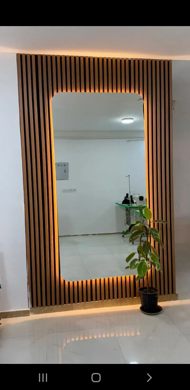 آیینه|آینه|رامهرمز, |دیوار