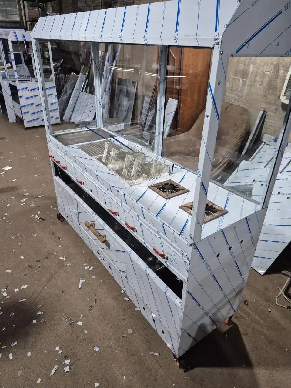 شعله اجاق چدن گریل فرپیتزا چرخدار|کافی‌شاپ و رستوران|کرج, فاز ۳ گوهردشت|دیوار