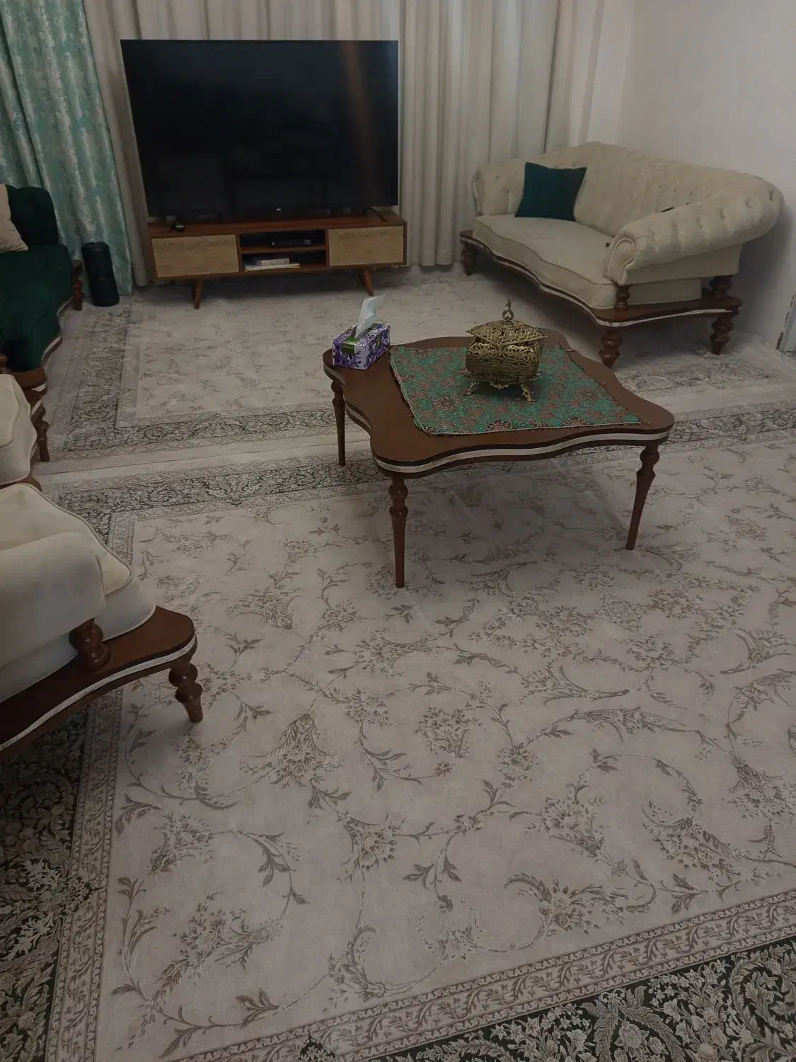 دوتخته فرش۹متری۱۲۰۰شانه و یک عدد چهارمتری درحدنو|فرش|تهران, چیتگر جنوبی|دیوار