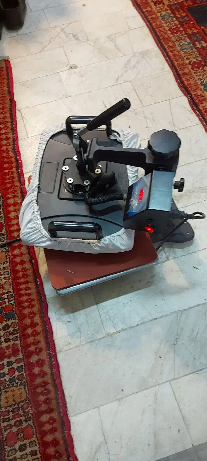 پرس کنده وچاپ عکس|ماشین‌آلات صنعتی|آستارا, |دیوار