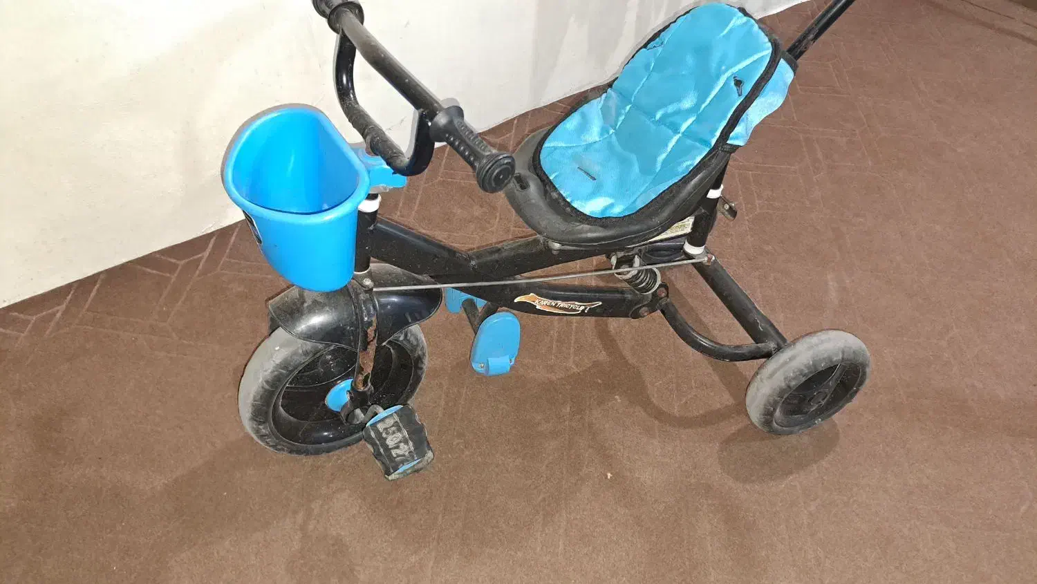 سه چرخه خردسال کمک دار|دوچرخه، اسکیت، اسکوتر|بندر انزلی, کلیور|دیوار