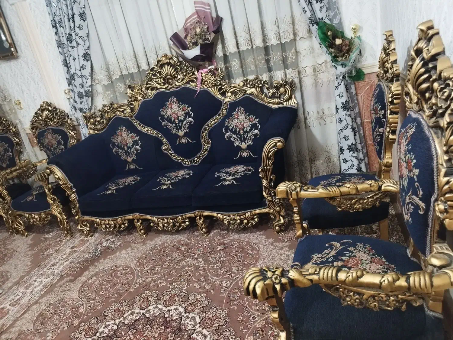 مبل سلطنتی 9نفره|مبلمان خانگی و میز عسلی|یاسوج, |دیوار