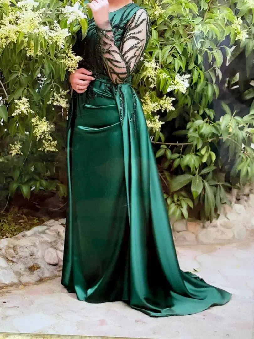 لباس مجلسی|لباس|اندیشه, اندیشه فاز ۴|دیوار