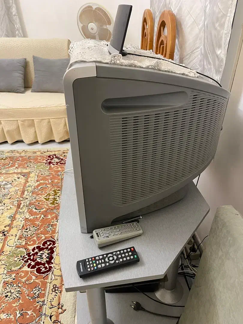 تلویزیون ۲۱ اینچ سونی|تلویزیون و پروژکتور|رشت, پارک شهر|دیوار