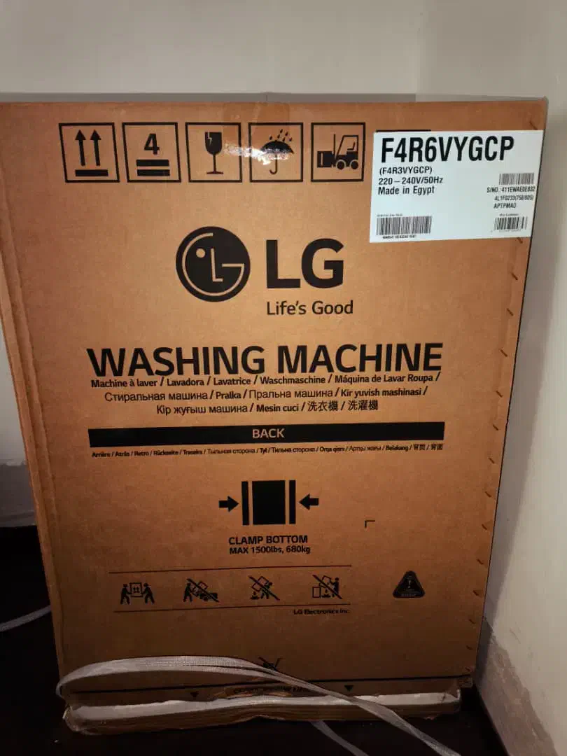 فروش لباسشویی ال جی 9 کیلویی مدل R6|ماشین لباسشویی و خشک‌کن لباس|بندر دیر, |دیوار