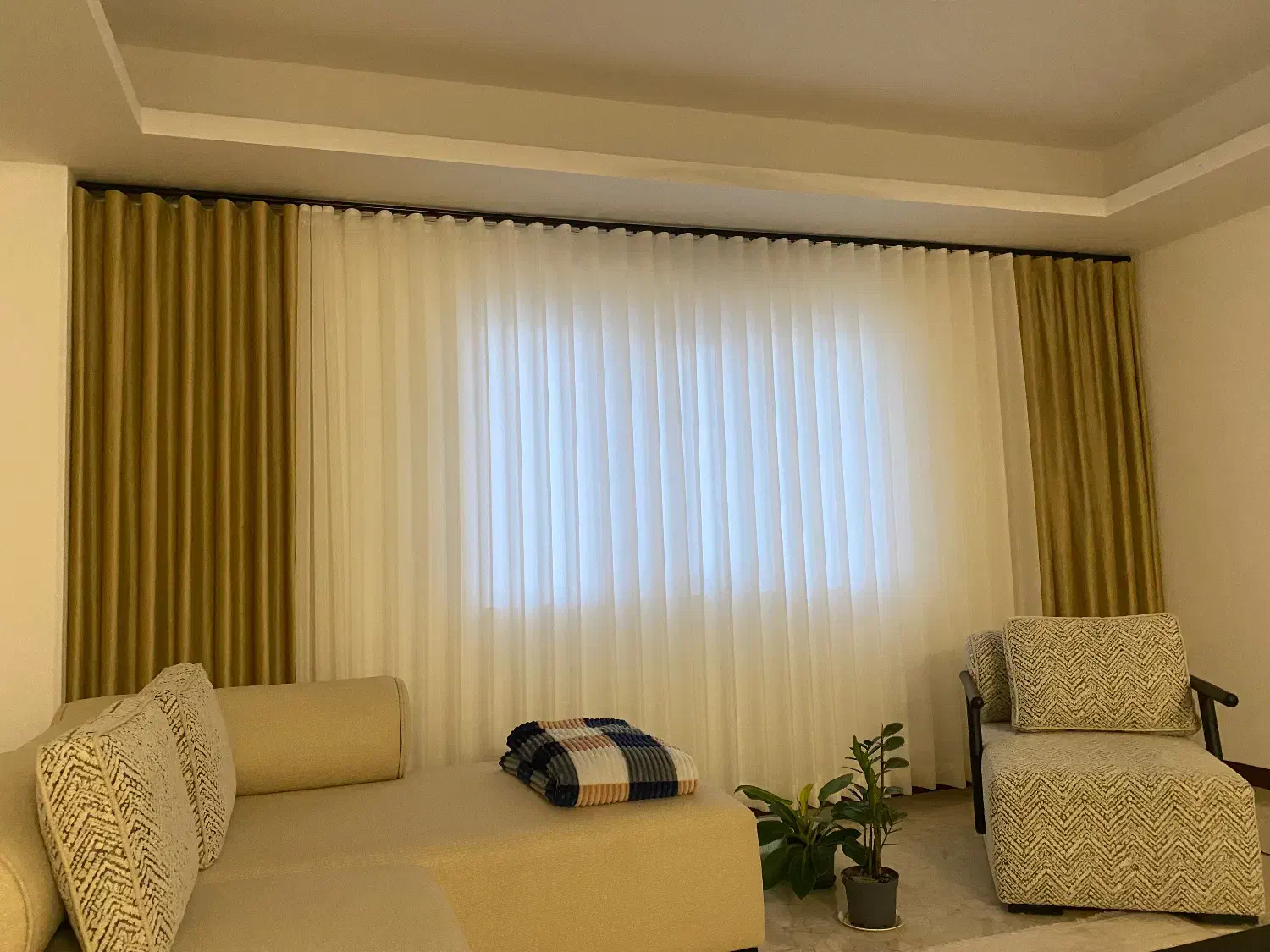 پرده|پرده، رانر، رومیزی|چالوس, |دیوار