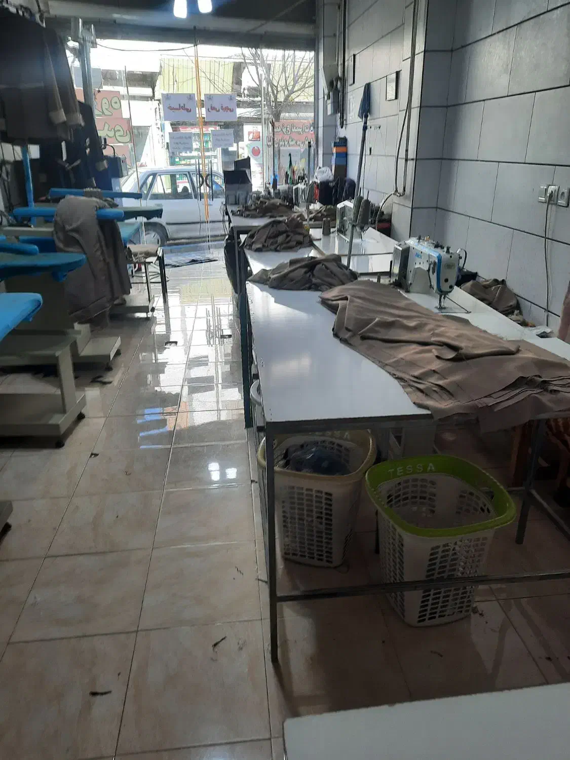 چرخکار ماهر اتوکار وسط کار و خیاط بیرون بر|استخدام صنعتی، فنی، مهندسی|محمدیه-قزوین, |دیوار