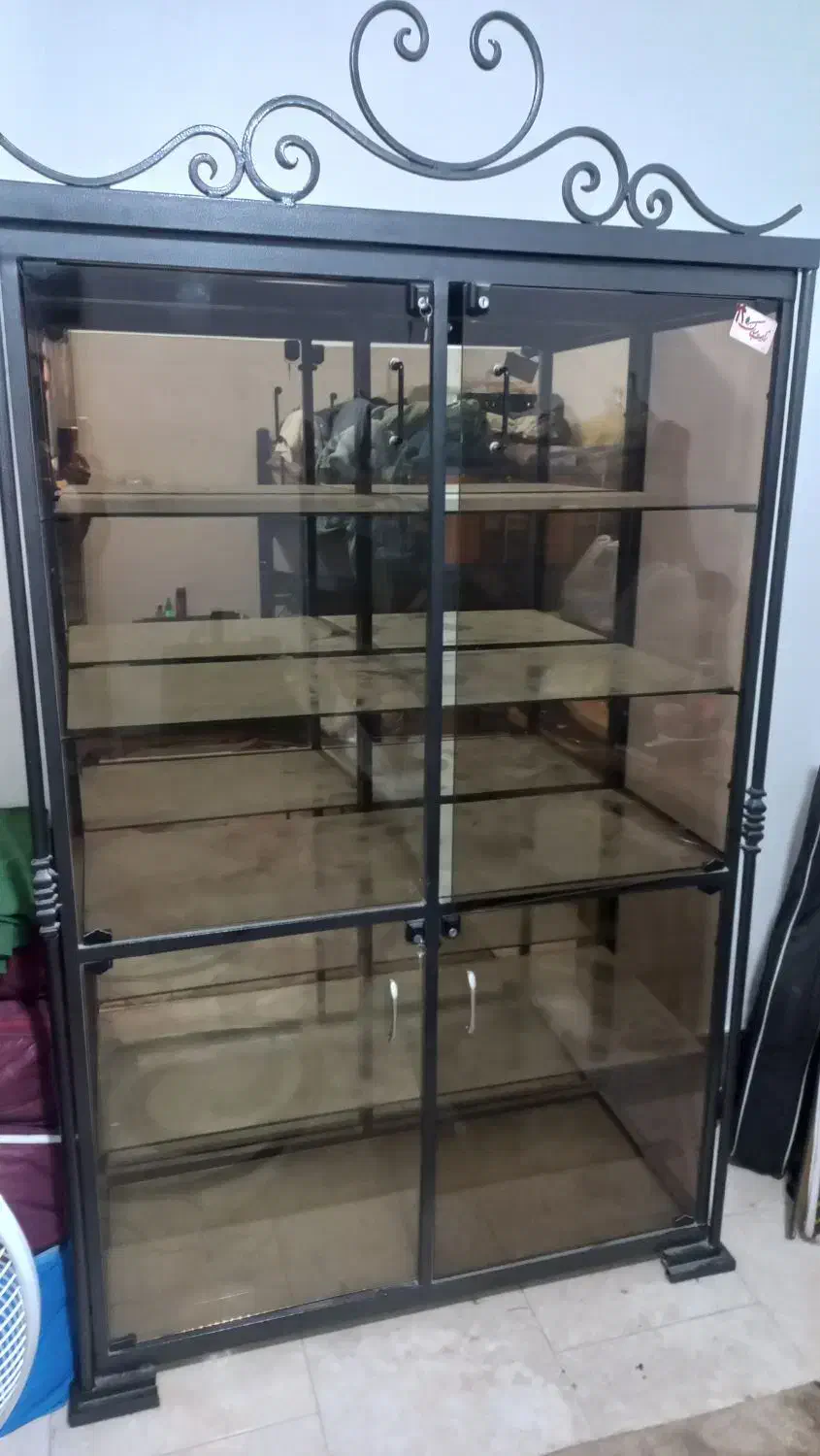 ویترین فرفوژه|بوفه، ویترین، کنسول|قم, سراجه (۱۵ خرداد)|دیوار