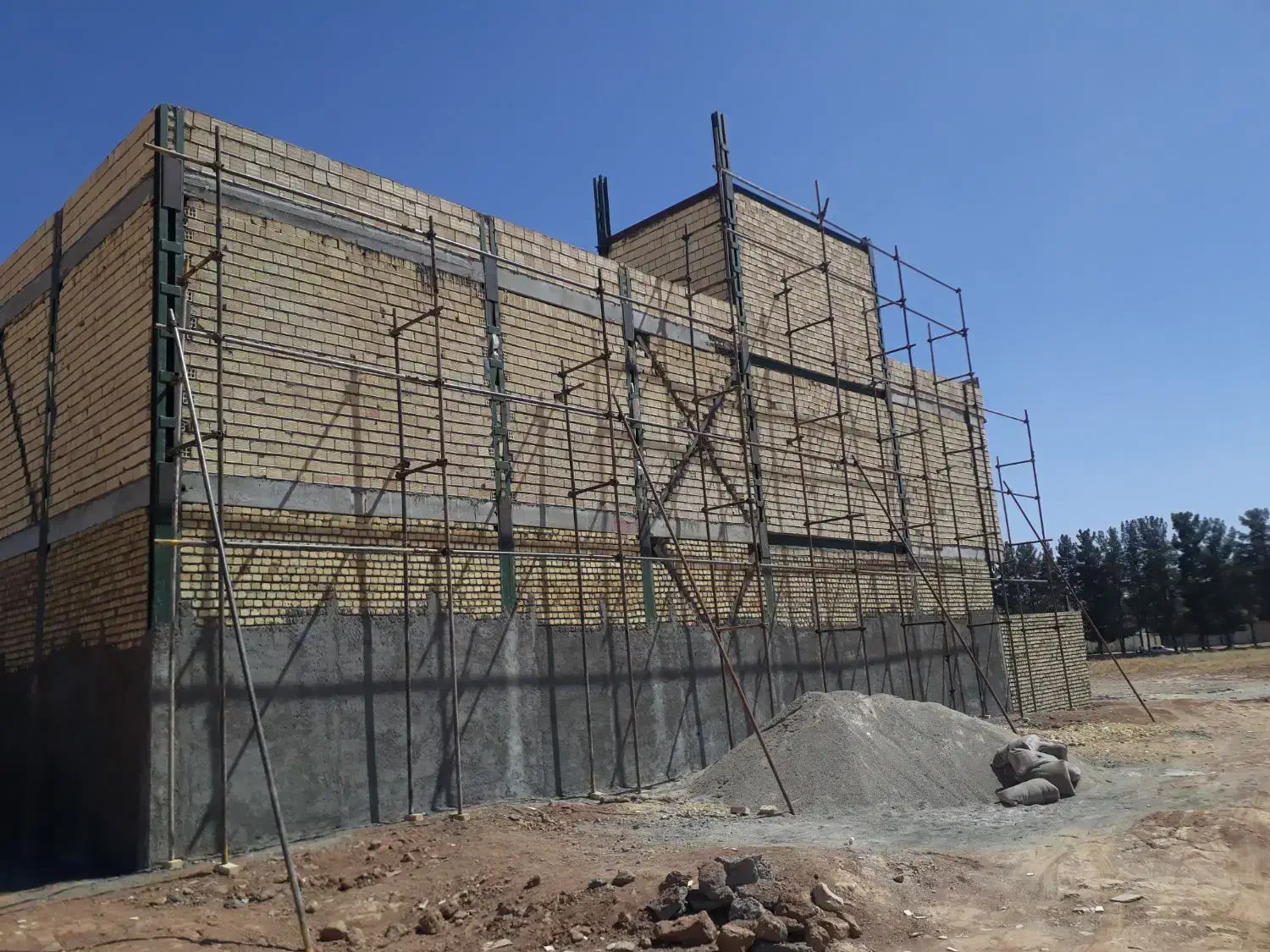 داربست فلزی ایران بست|خدمات پیشه و مهارت|کوهدشت, |دیوار