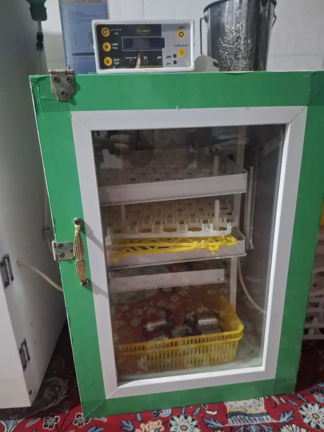 دستگاه جوجه کشی کویر( مشهد برق )|لوازم جانبی حیوانات|یزد, |دیوار