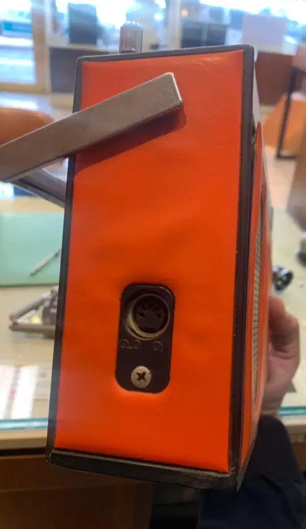 رادیو المانی صبا مدل Sandy|کلکسیون اشیاء عتیقه|ارومیه, |دیوار