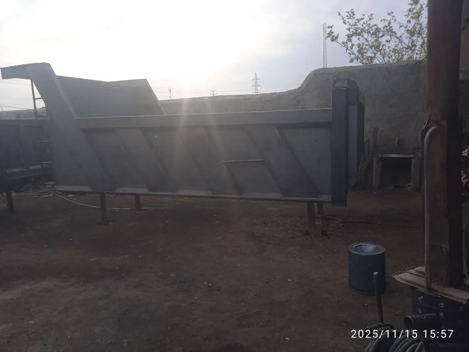 اطاق کمپرسی بنز تک|قطعات یدکی و لوازم جانبی|اصفهان, گورت|دیوار