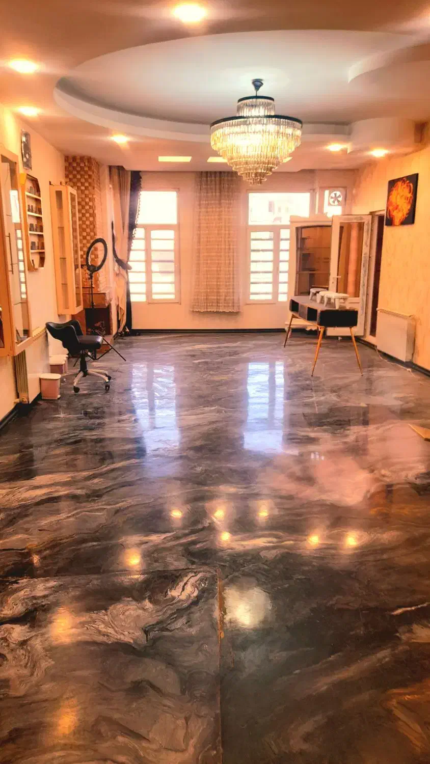 ۱۲۵م/۳ اتاق/تابلو خور /پارکینگ/بر بلوار امام رضا|فروش دفتر کار، اتاق اداری، مطب|کرج, عظیمیه|دیوار