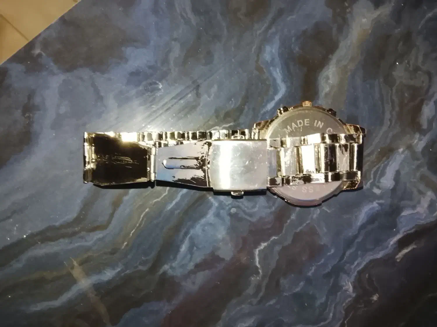 ساعت|ساعت|رشت, انصاری|دیوار