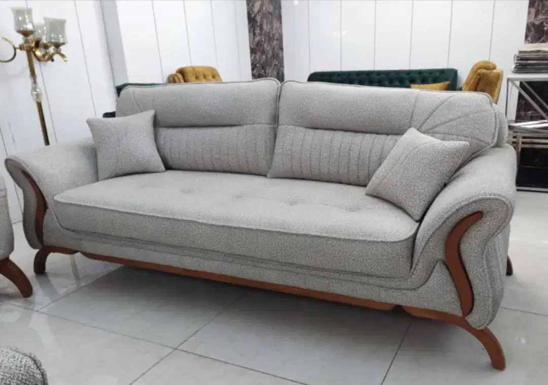 مبل راحتی ۸ نفره پیانو|مبلمان خانگی و میز عسلی|آباده, |دیوار