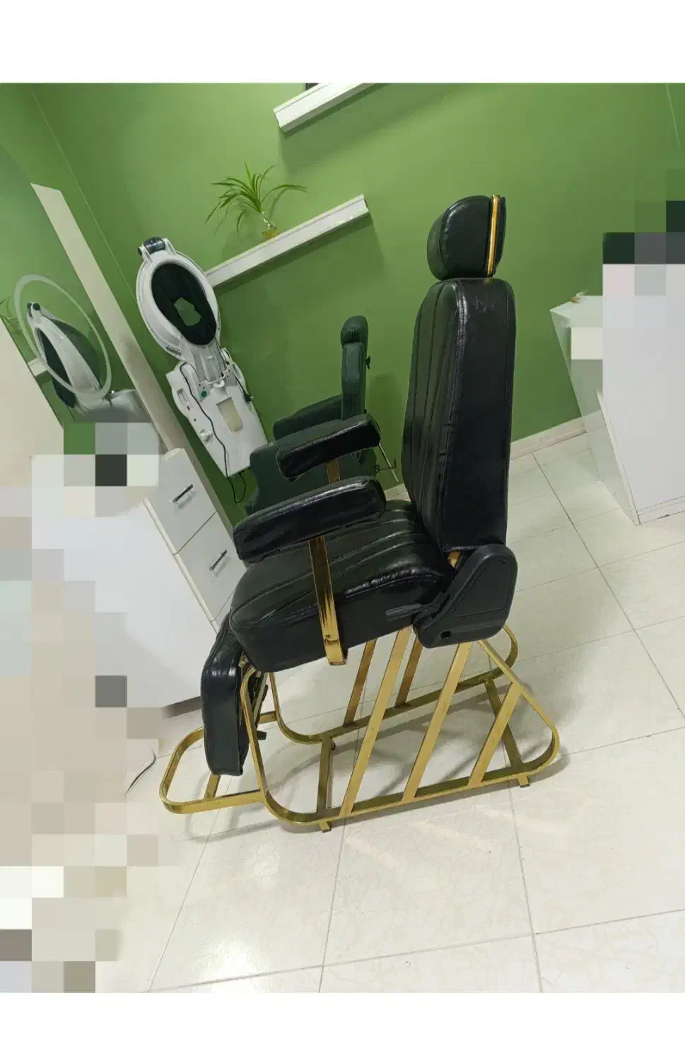 صندلی ، سر مانکن ، آینه ، پاف|آرایشگاه و سالن‌های زیبایی|بندرعباس, |دیوار