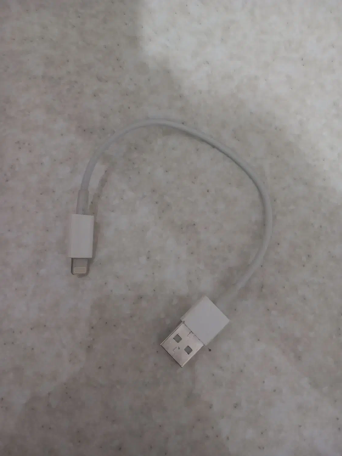 شارژر آیفون سالم|لوازم جانبی موبایل و تبلت|شیراز, کوشک میدان|دیوار