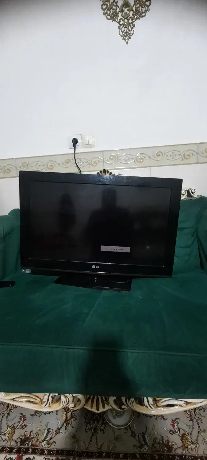 تلویزون ۳۲ اینج ۲عدد|تلویزیون و پروژکتور|اقبالیه, |دیوار