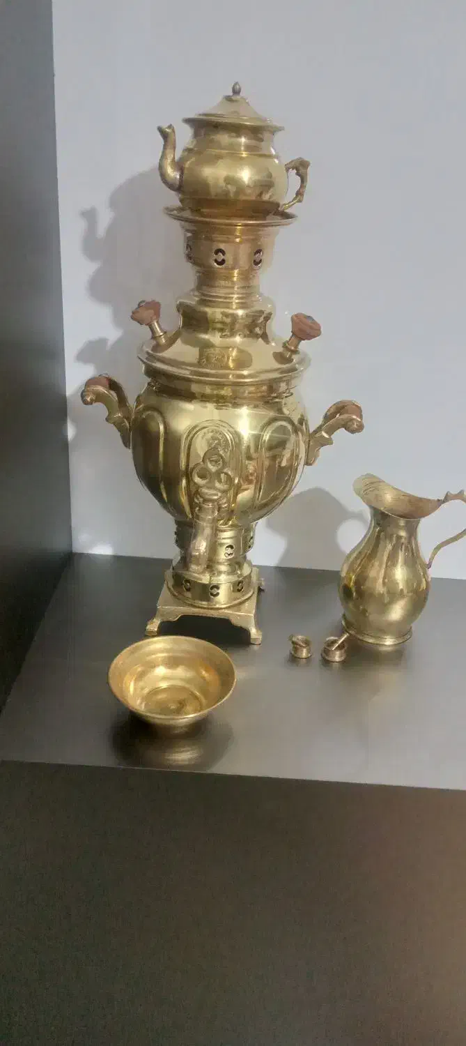 سماور برنجی کوچک|سماور، چای‌ساز، قهوه‌ساز|مراغه, |دیوار