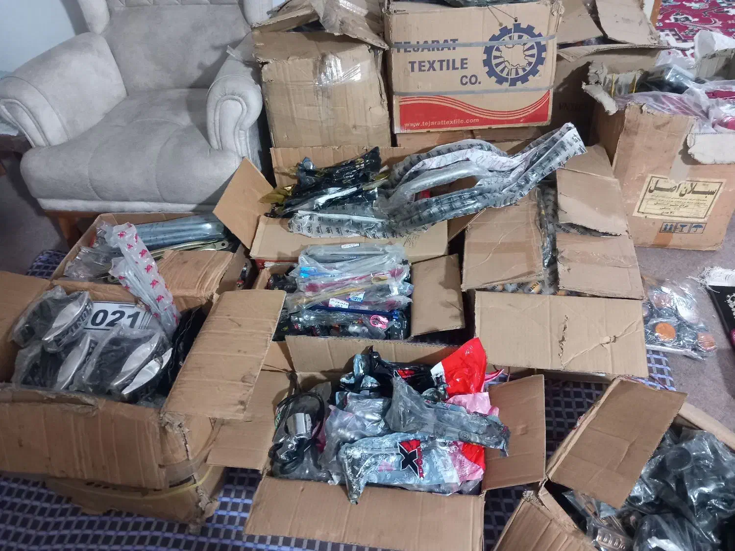 لوازم موتور سیکلت ۱۲۵|قطعات یدکی و لوازم جانبی|تبریز, |دیوار