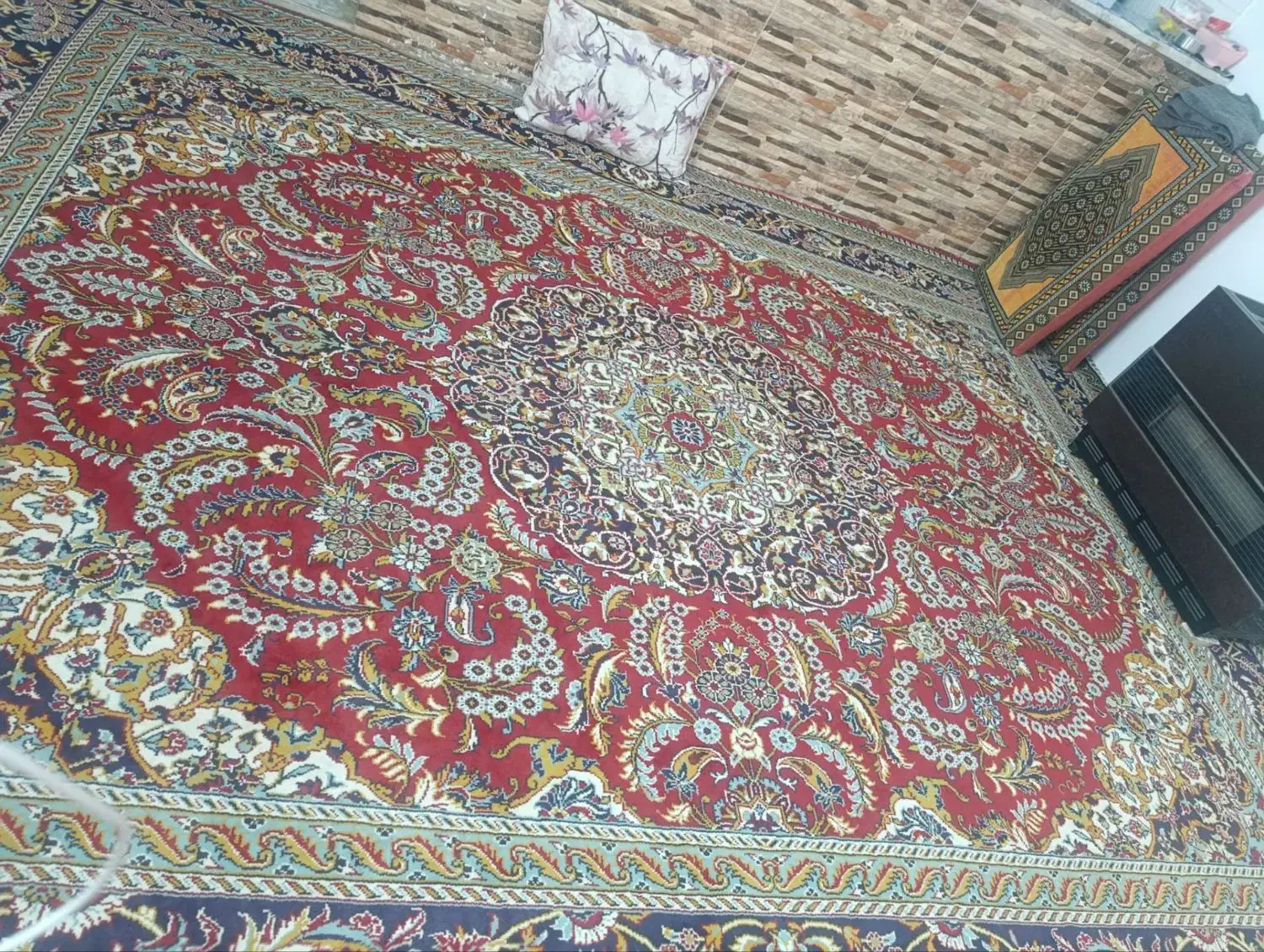 درحد نو|فرش|مشهد, بهمن|دیوار