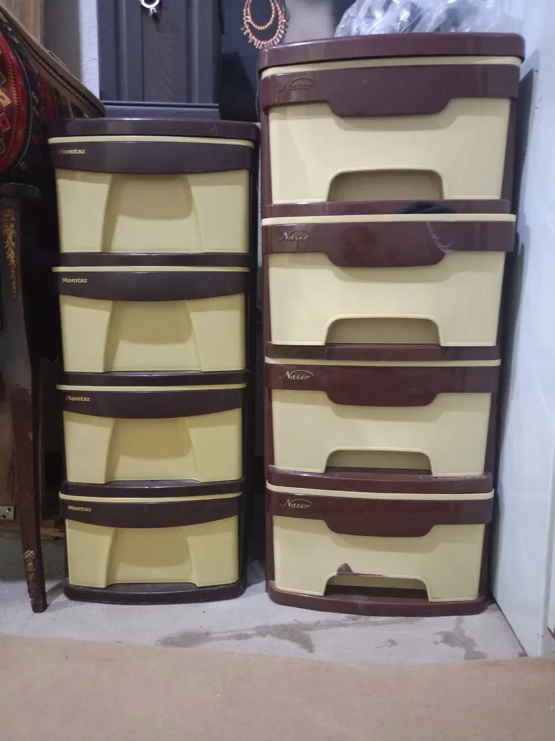 فایل کشویی پلاستیکی ناصروممتاز کاملا سالم|جاکفشی، کمد، دراور|آبدانان, |دیوار