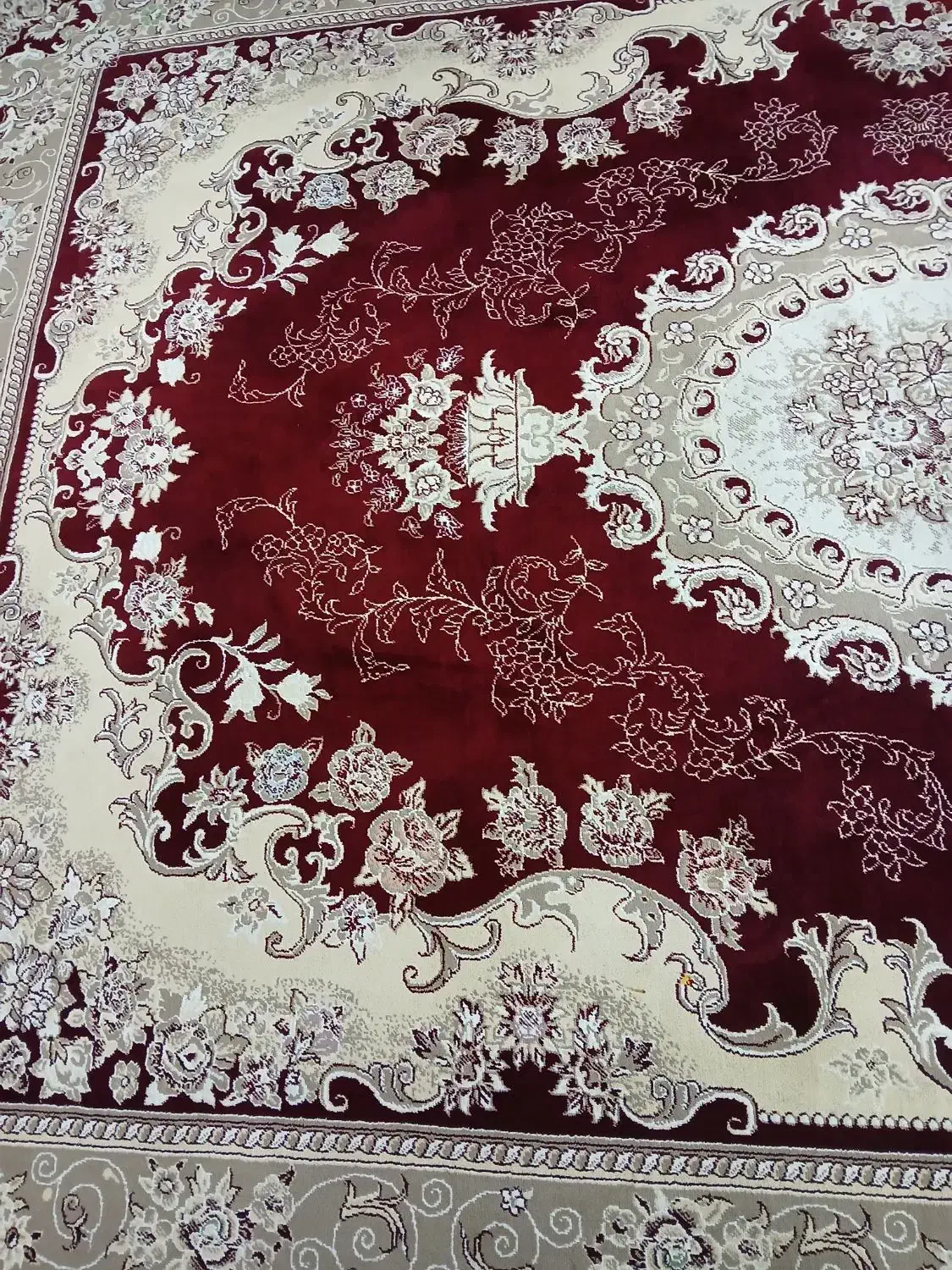 ۳ عدد فرش زرشکی ۹متری|فرش|گنبد کاووس, |دیوار