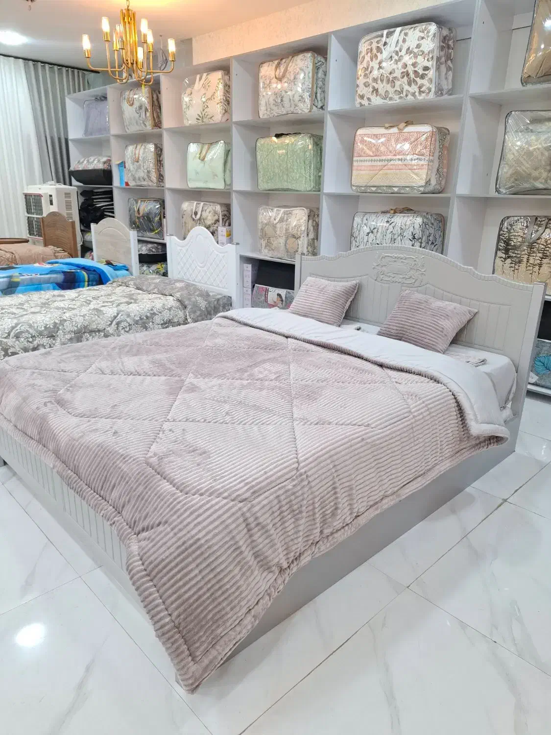 حراج به دلیل کمبود فضا/ تخت یک و دو نفره/اقتصادی|تخت و سرویس خواب|شیراز, دوکوهک|دیوار