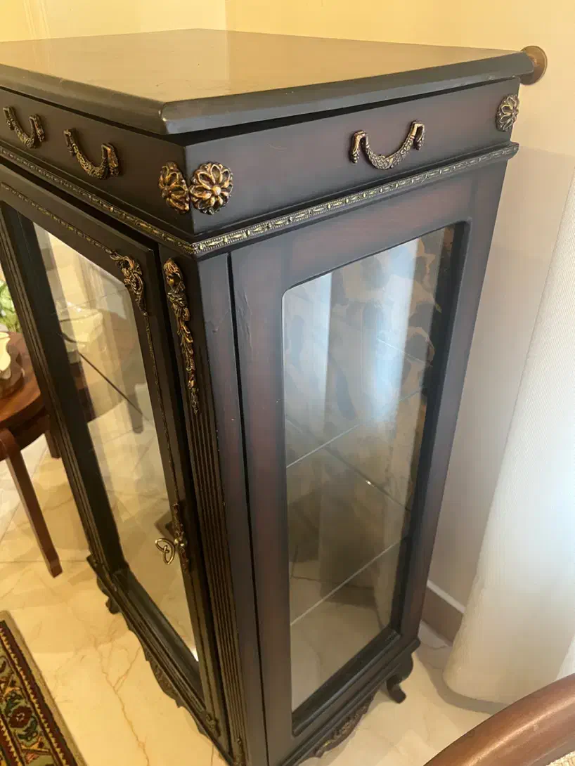 دو عدد ویترین|بوفه، ویترین، کنسول|آمل, |دیوار